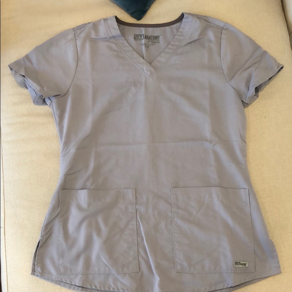 Scrub top
